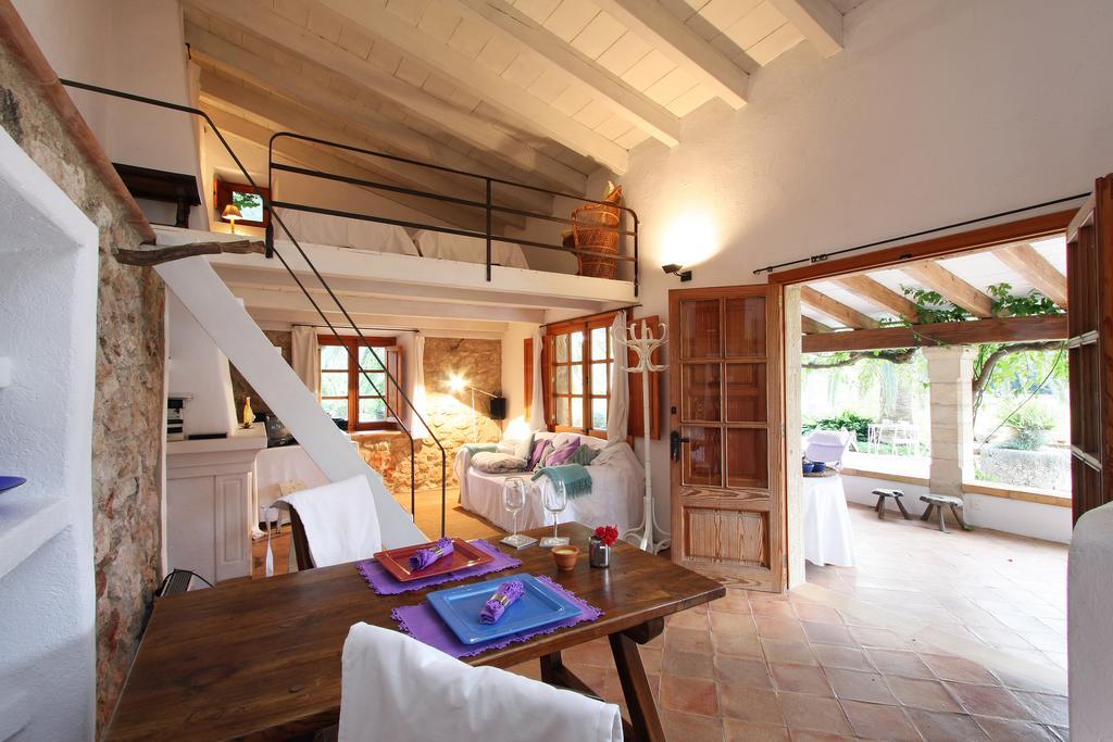 Holiday Home Can Pontico ポレンサ 部屋 写真